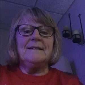 Meet your Posher, Roxanne